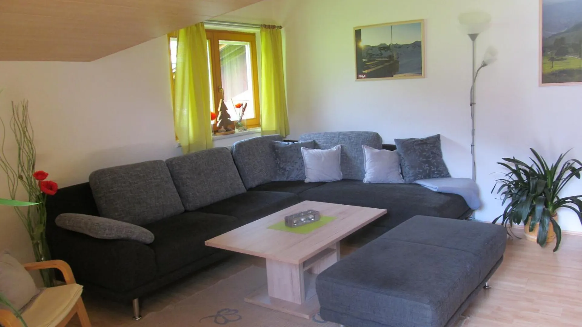 Lacknerhof Apartment Oberperfuss